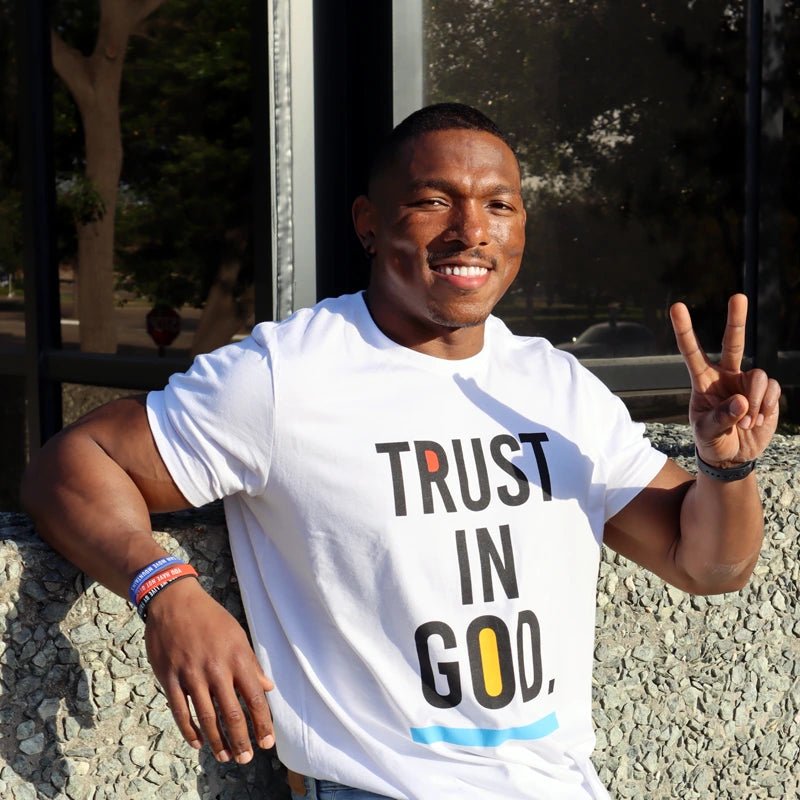 White Trust In God Unisex T-Shirt - Walk In Faith Clothing